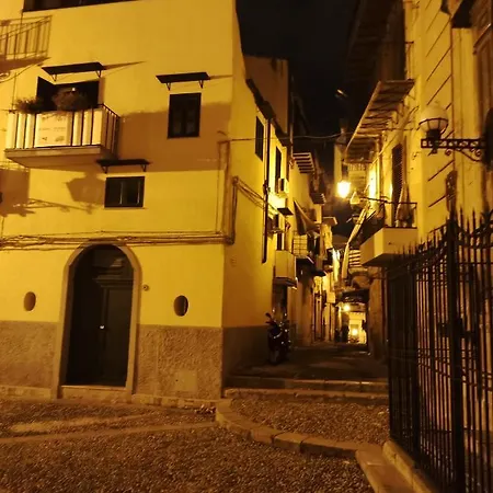 Loft Mercede Al Capo 팔레르모